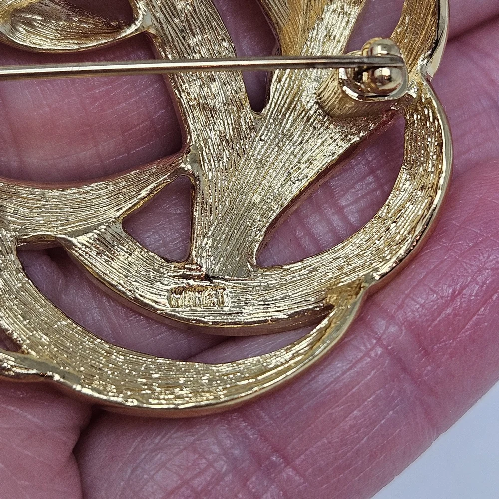 Vintage Monet Gold Tone Brooch Textured Swirl Leaf Classic Signed